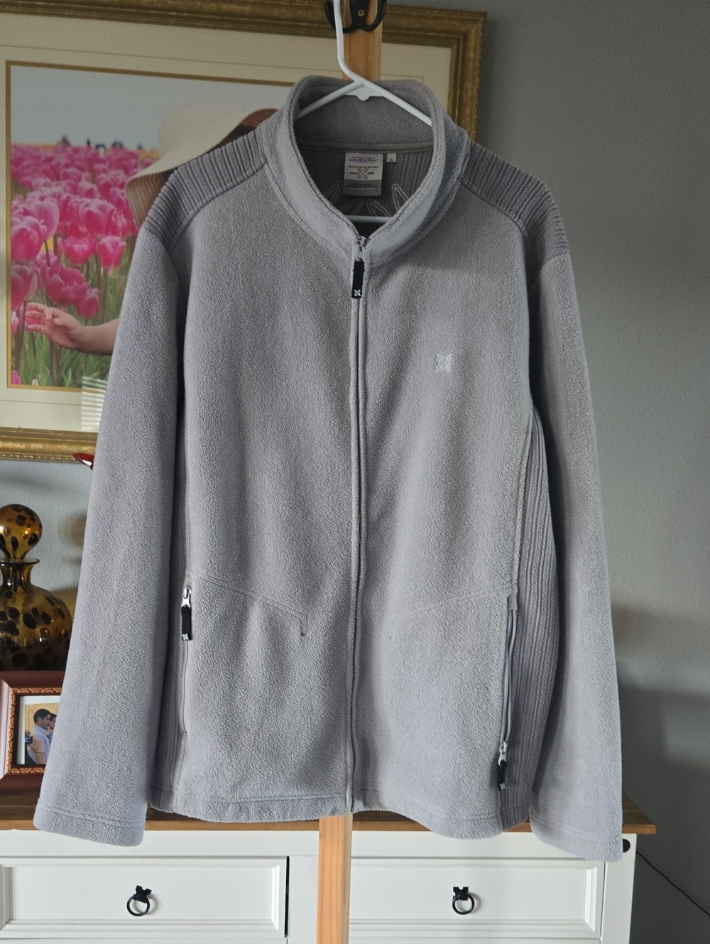 Men's Light Gray Full-Zip Fleece Jacket - Casual Zip-Up